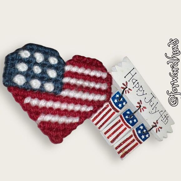 Fourth of July Independence Day Handcrafted Pins - Picture 8 of 11